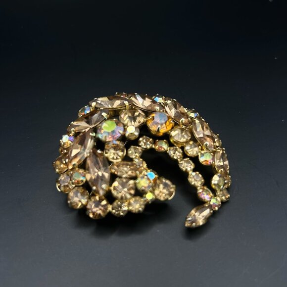 Vintage Rhinestone Brooch – Likely 1960s–1970s – Juliana / Sherman Style - Picture 2 of 10